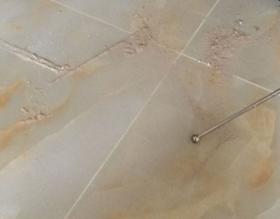 富县瓷砖空鼓维修公司分享粘合剂选择不当在瓷砖铺贴过程中可能导致以下问题